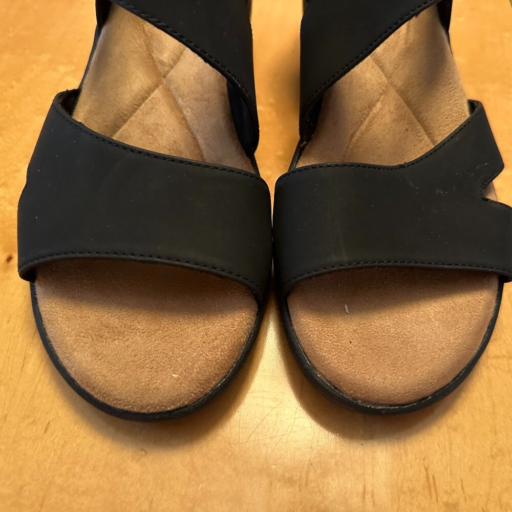 NEW Easy Spirit Women's size 6W Sekasha Slingback Black Wedge Sandals - Picture 4 of 10